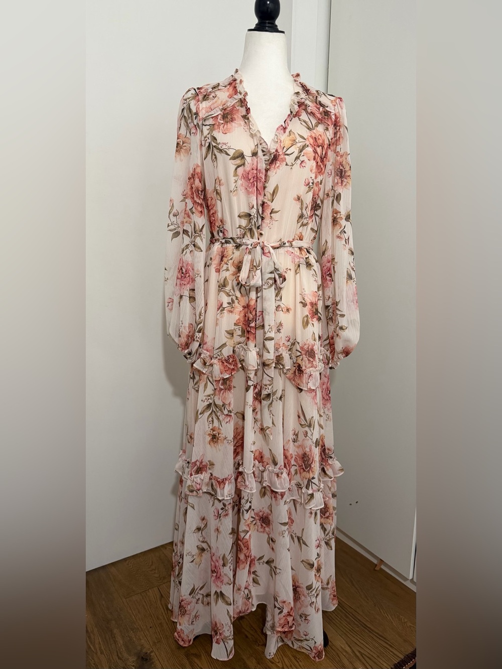 EVERNEW Abbie Floral Ruffle maxi dress -in Petra Blush-12  (fits size 8-12!)